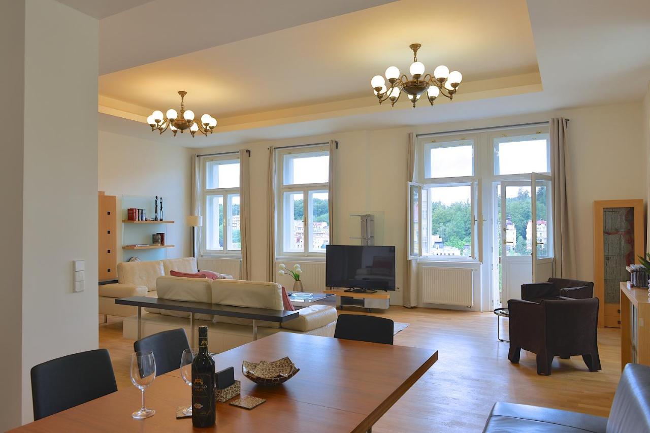 Kolonada Luxury 3 Bedroom Apartment Manes Маріанські Лазні Екстер'єр фото