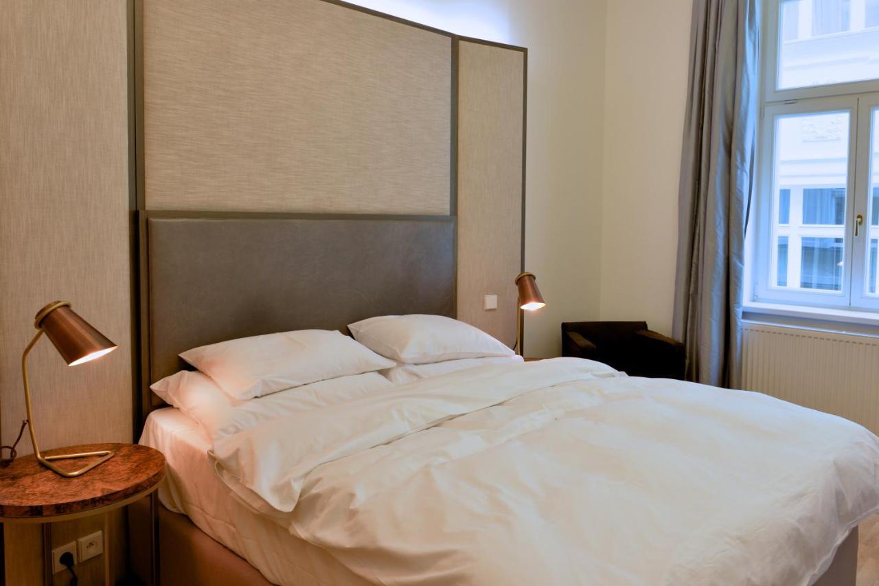 Kolonada Luxury 3 Bedroom Apartment Manes Маріанські Лазні Екстер'єр фото